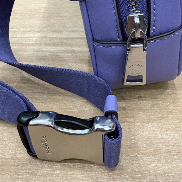 NWOT Coach Pace Belt Bag in Light Violet CR136 - Picture 4 of 7